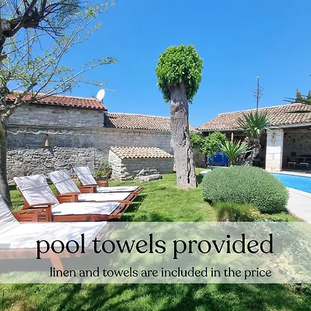 Villa Istrian Countryside Retreat *